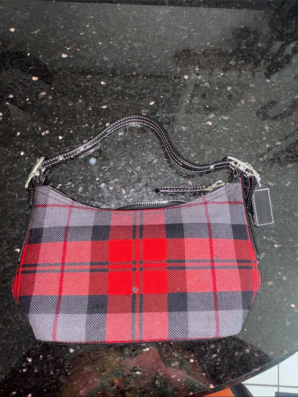 Coach Vtg Y2K Tartan Red/Black Plaid Wool Baquette 8326. - Picture 9 of 9